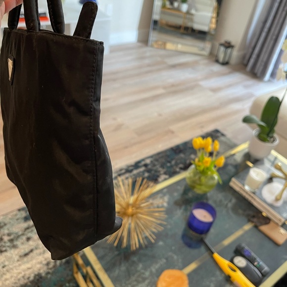 Prada Authentic Classic micro purse! - Picture 3 of 4